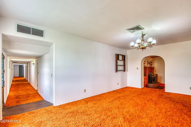 $599,999 | 6540 McNutt Road, Anthony, NM 88021