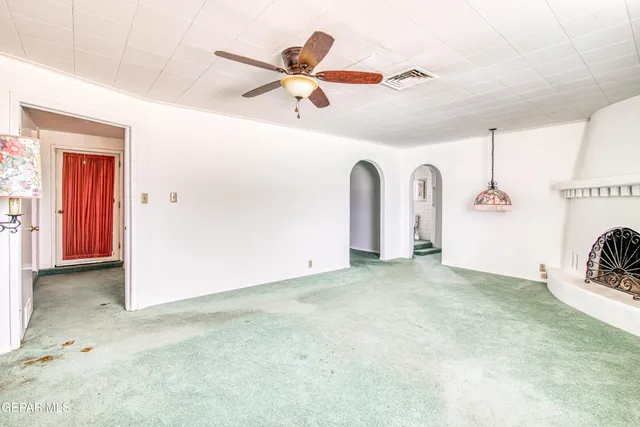 $599,999 | 6540 McNutt Road, Anthony, NM 88021