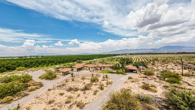 $599,999 | 6540 McNutt Road, Anthony, NM 88021