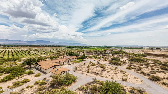 $599,999 | 6540 McNutt Road, Anthony, NM 88021