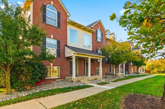 $2,200 | 6342 Trumpeter Lane, Ypsilanti, MI 48197
