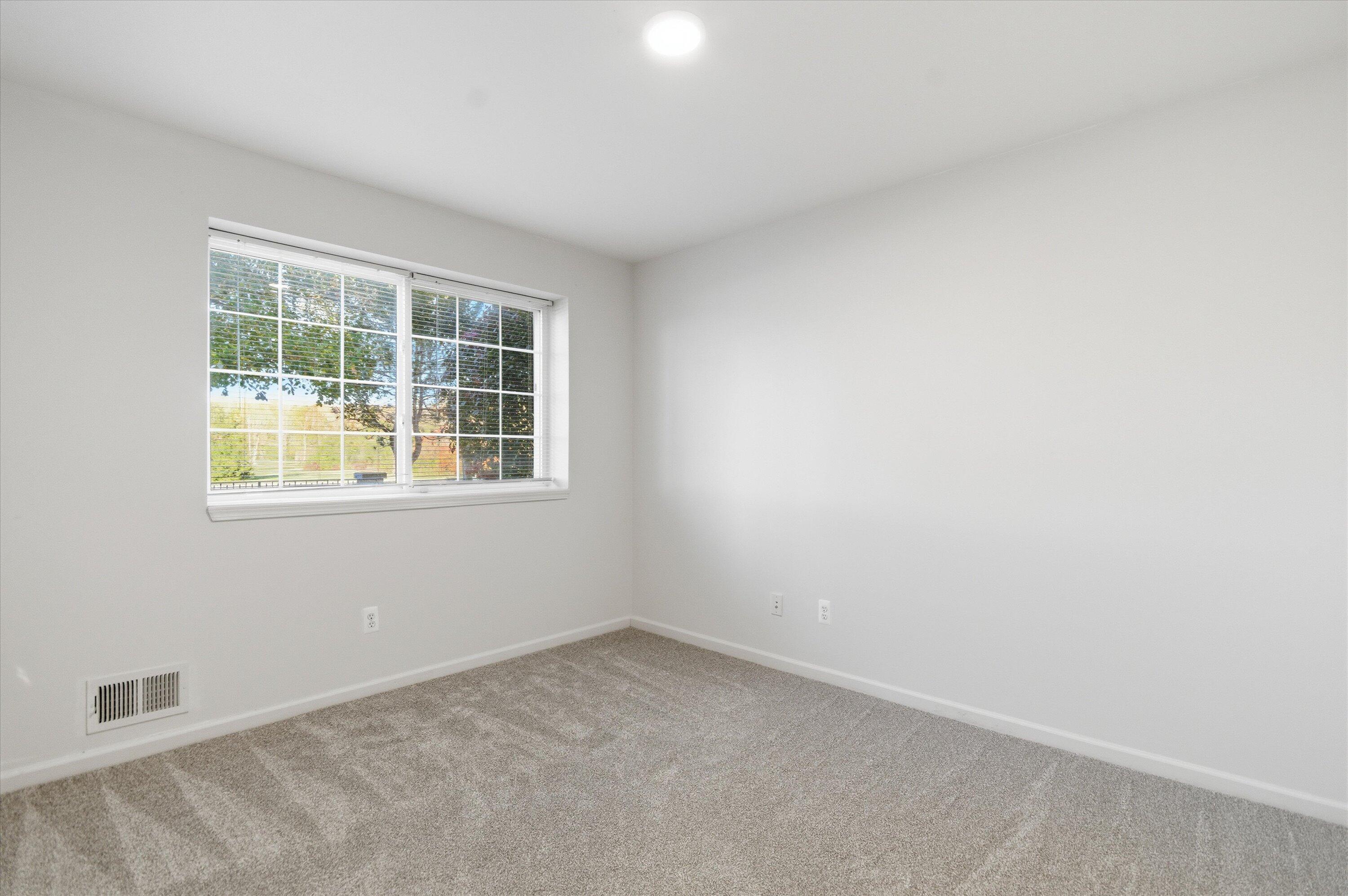 6342 Trumpeter Lane Ypsilanti, MI 48197 - Photo 27 of 30 06-06