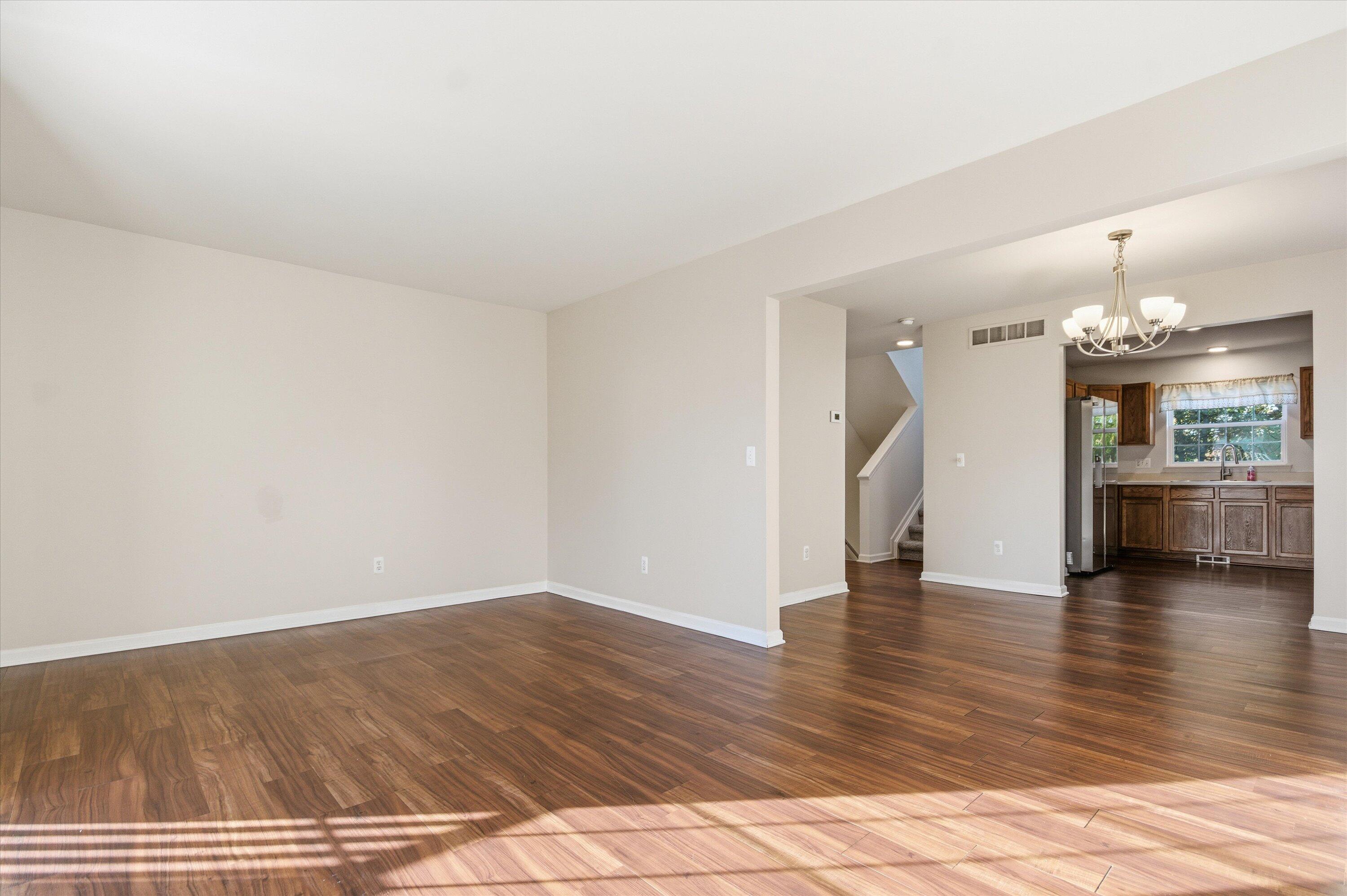 6342 Trumpeter Lane Ypsilanti, MI 48197 - Photo 7 of 30 18-18