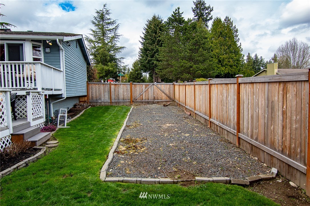 1616 172nd Street Southeast Bothell, WA 98012 - Photo 14 of 25