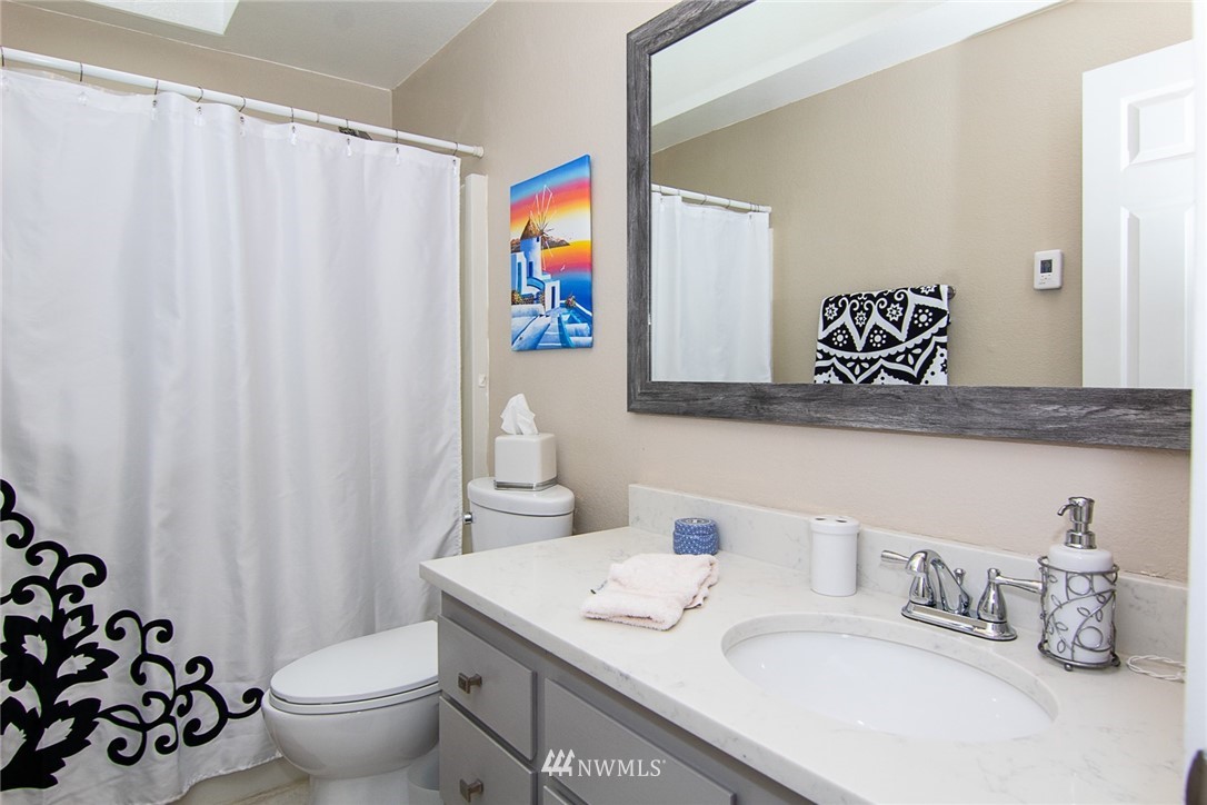 1616 172nd Street Southeast Bothell, WA 98012 - Photo 6 of 25