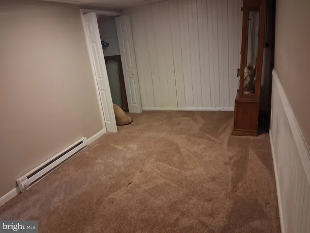 a view of a storage & utility room