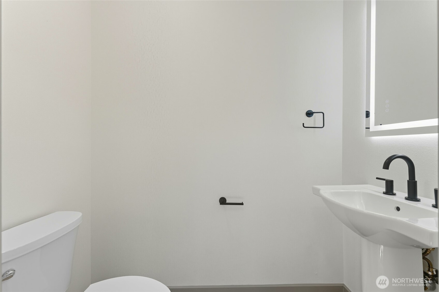 817 Lewis Street Walla Walla, WA 99362 - Photo 12 of 24