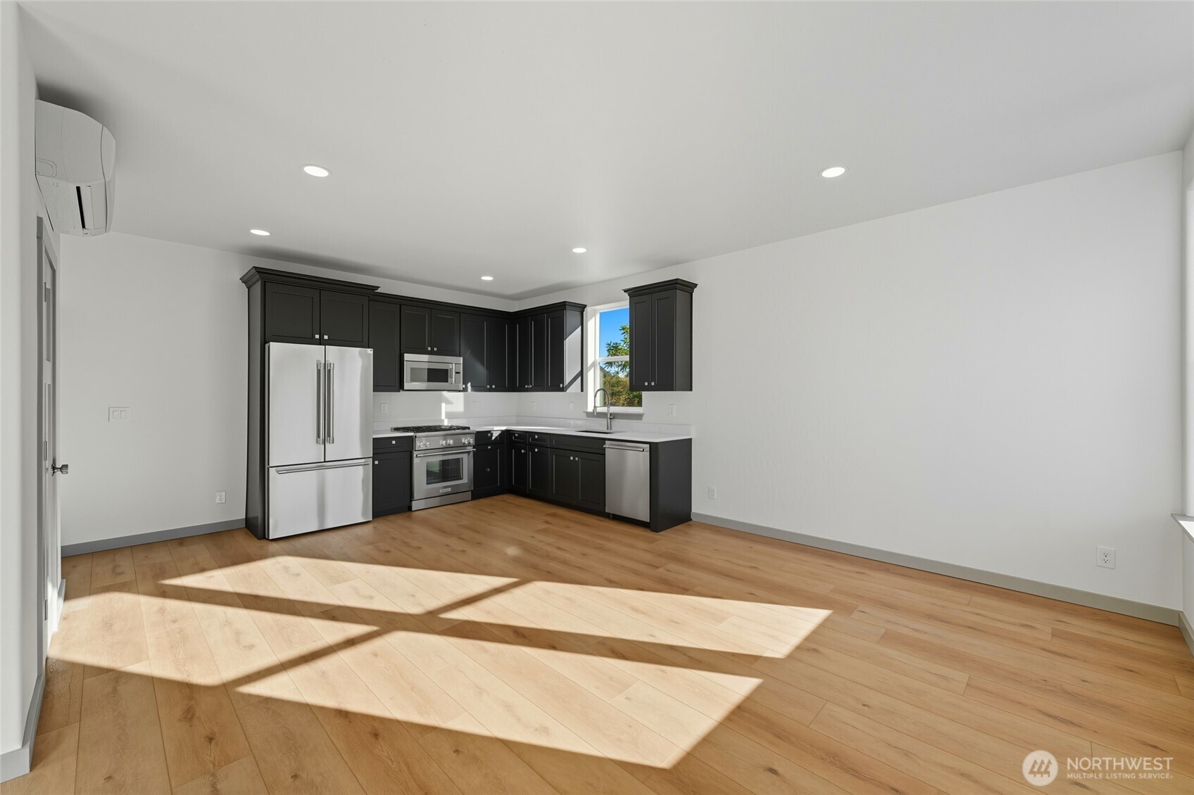 817 Lewis Street Walla Walla, WA 99362 - Photo 6 of 24