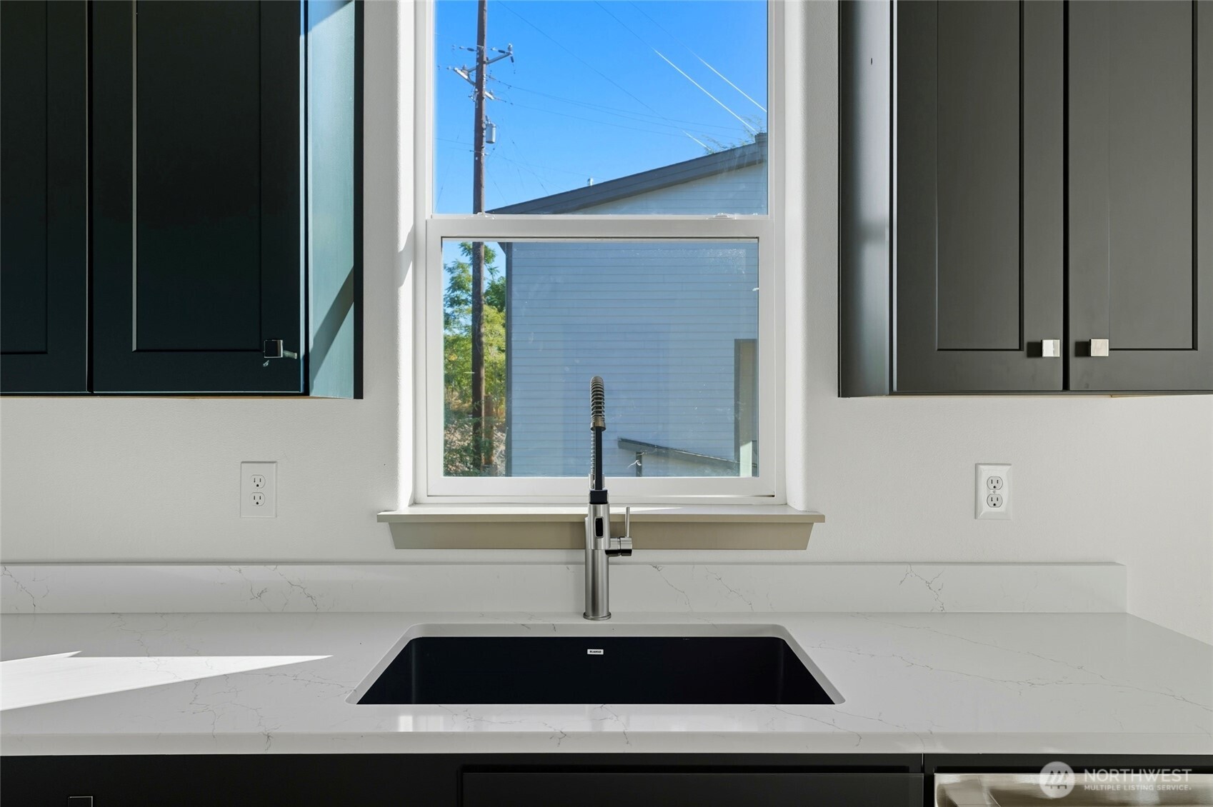 817 Lewis Street Walla Walla, WA 99362 - Photo 8 of 24