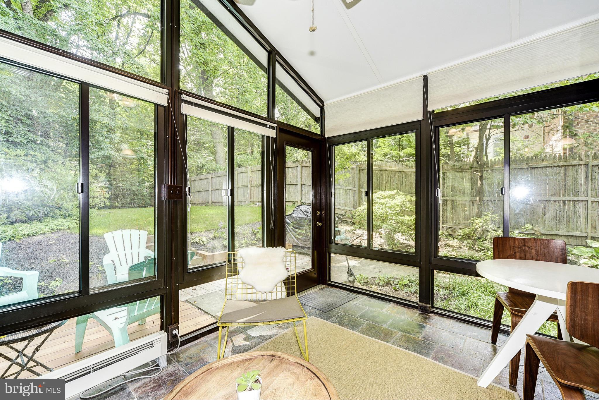 304 Hamilton Avenue Silver Spring, MD 20901 - Photo 14 of 30 Interior (General)
