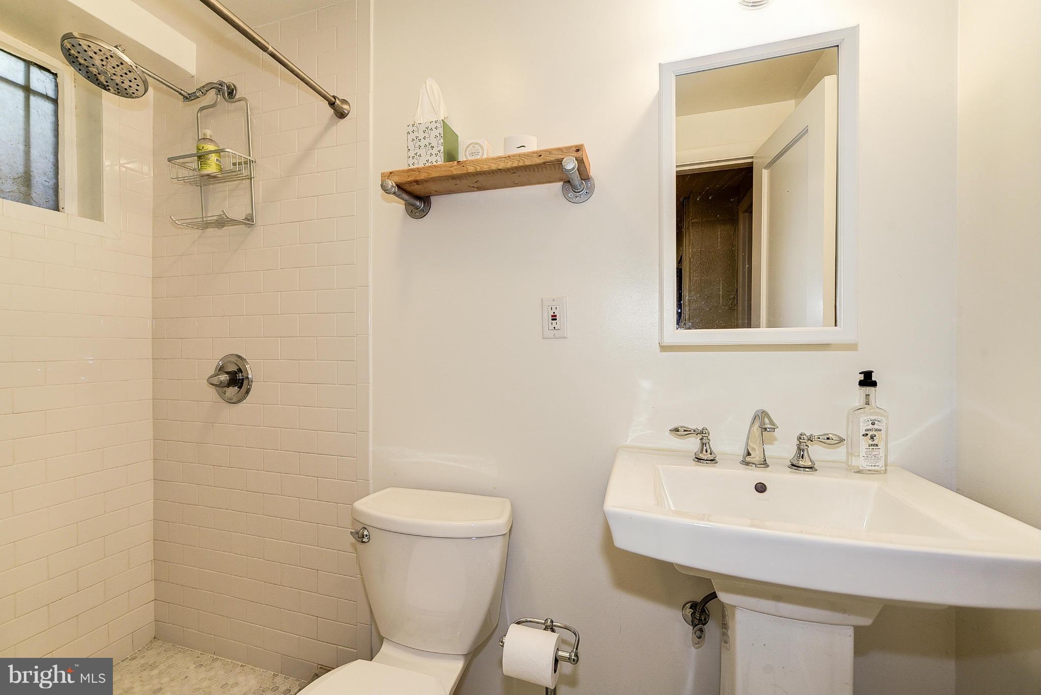 304 Hamilton Avenue Silver Spring, MD 20901 - Photo 22 of 30 Bedroom