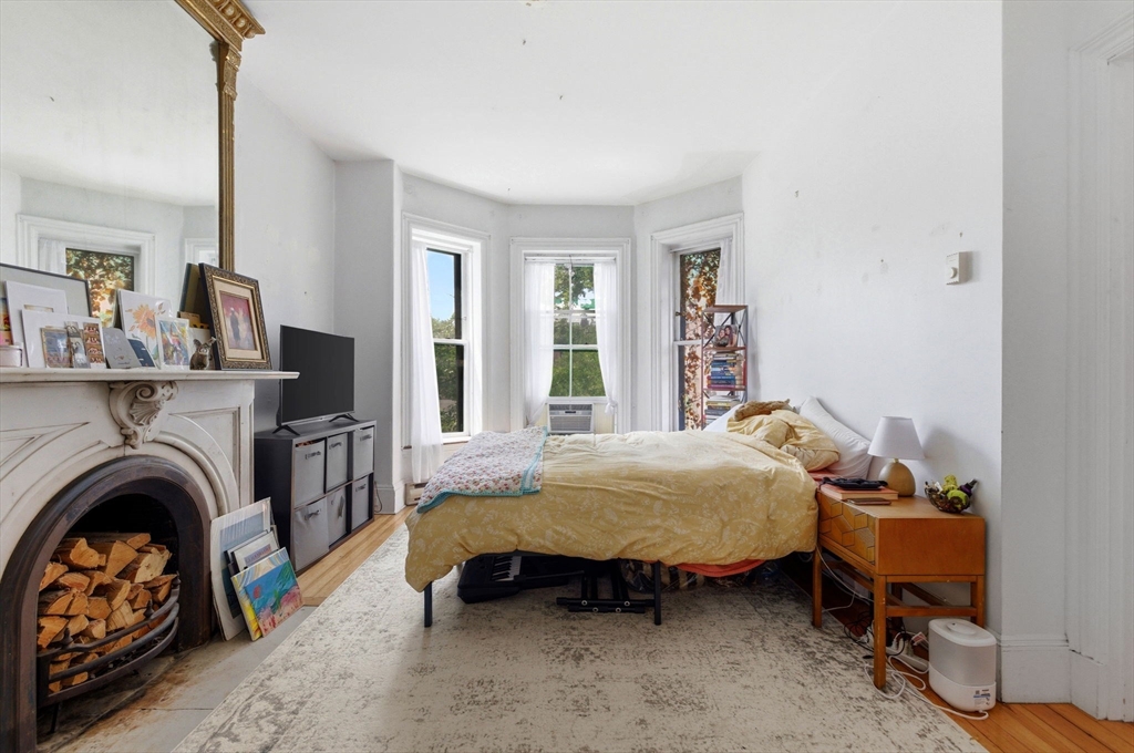 45 Rutland Street, Unit 3 Boston, MA 02118 - Photo 6 of 16