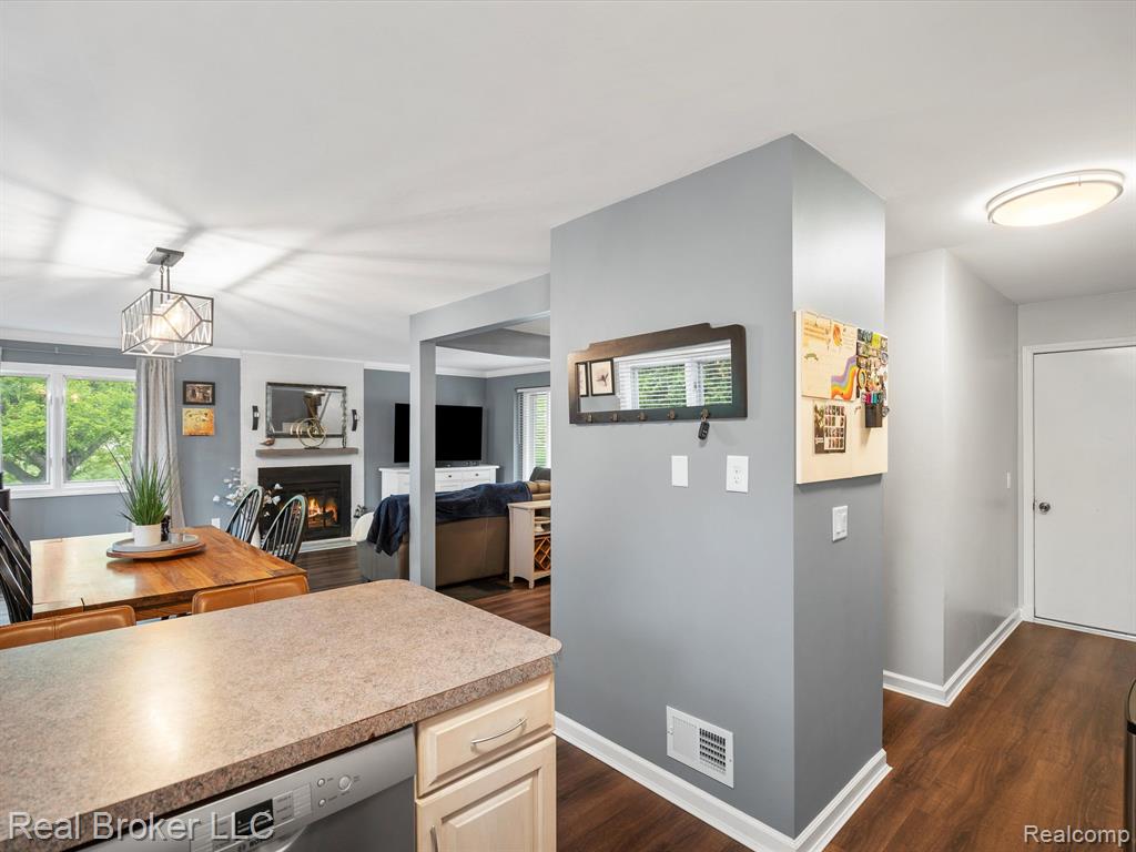 1480 Colony Drive Rochester Hills, MI 48307 - Photo 41 of 58