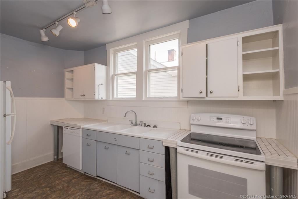 2210 Reno Avenue New Albany, IN 47150 - Photo 11 of 28 Gallery Image 11