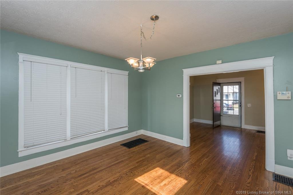 2210 Reno Avenue New Albany, IN 47150 - Photo 8 of 28 Gallery Image 8
