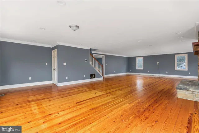 $3,200 | 2114 East Lee Highway, New Market, VA 22844