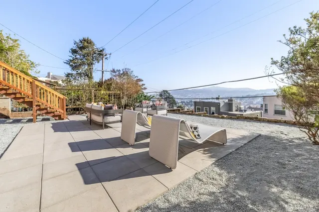 $1,875,000 | 591 Los Palmos Drive, San Francisco, CA 94127