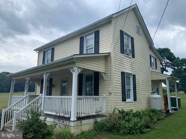 18325 Barnesville Road Barnesville, MD 20838 - Photo 2 of 19