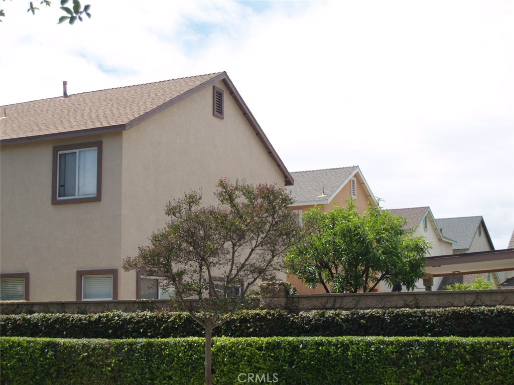 8525 Melosa Way Riverside, CA 92504 - Photo 3 of 73