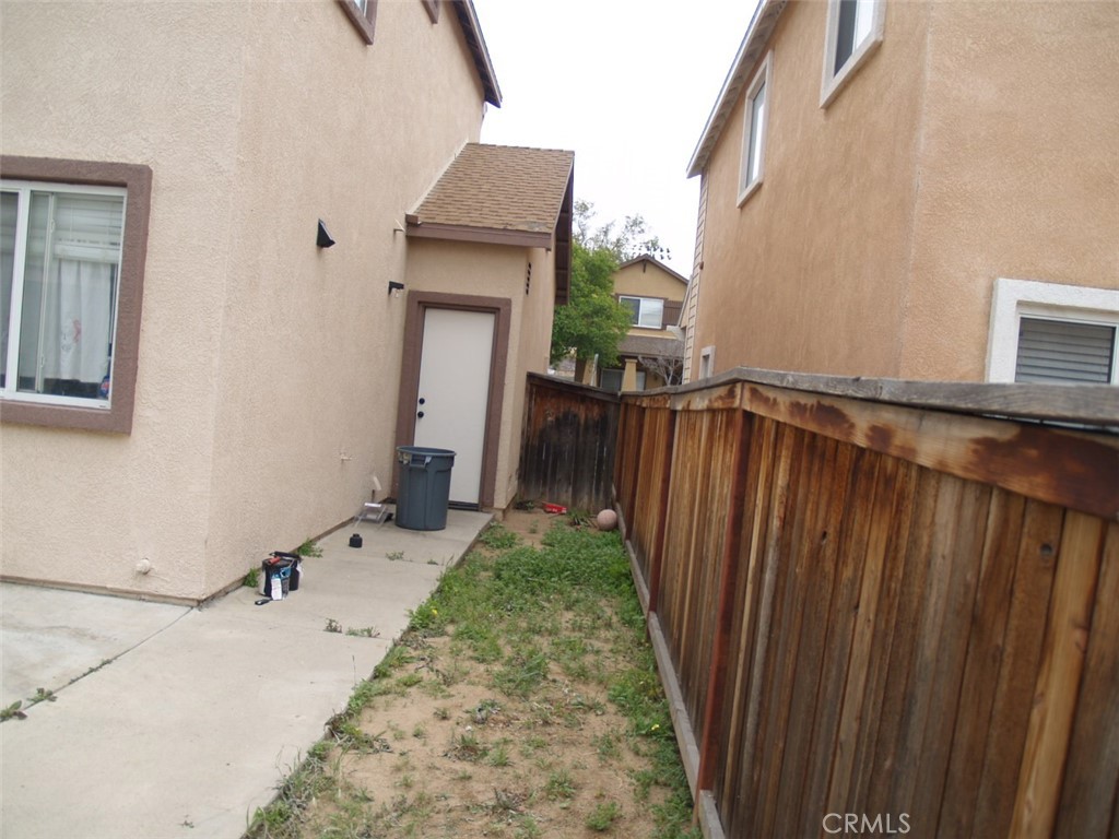 8525 Melosa Way Riverside, CA 92504 - Photo 70 of 73