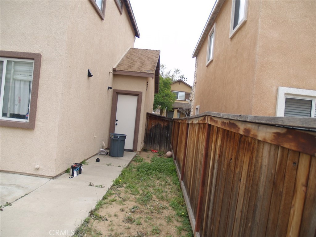 8525 Melosa Way Riverside, CA 92504 - Photo 71 of 73