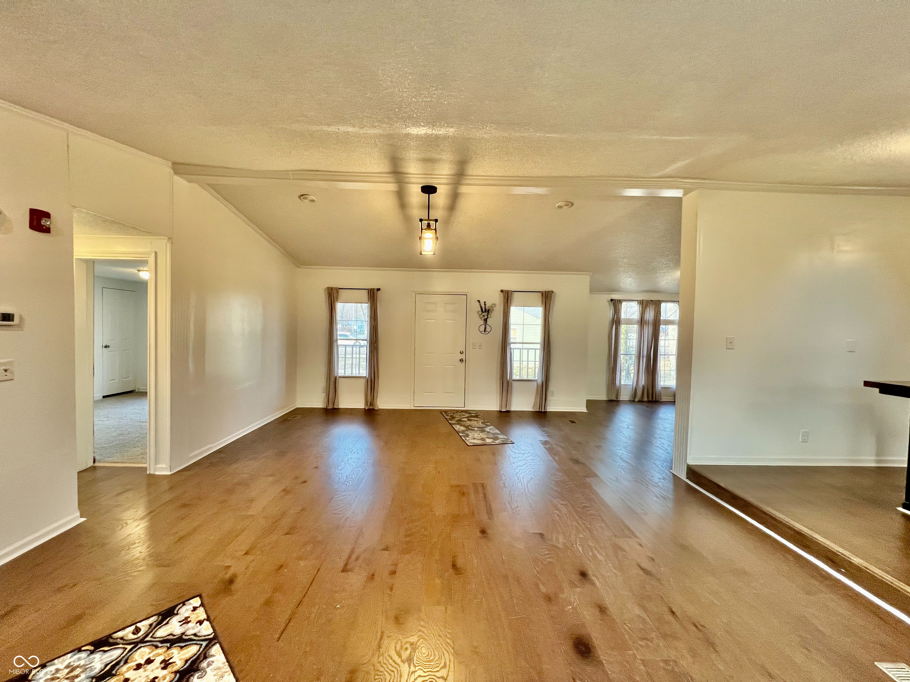 631 Della Road Columbus, IN 47203 - Photo 20 of 22 Gallery Image 20