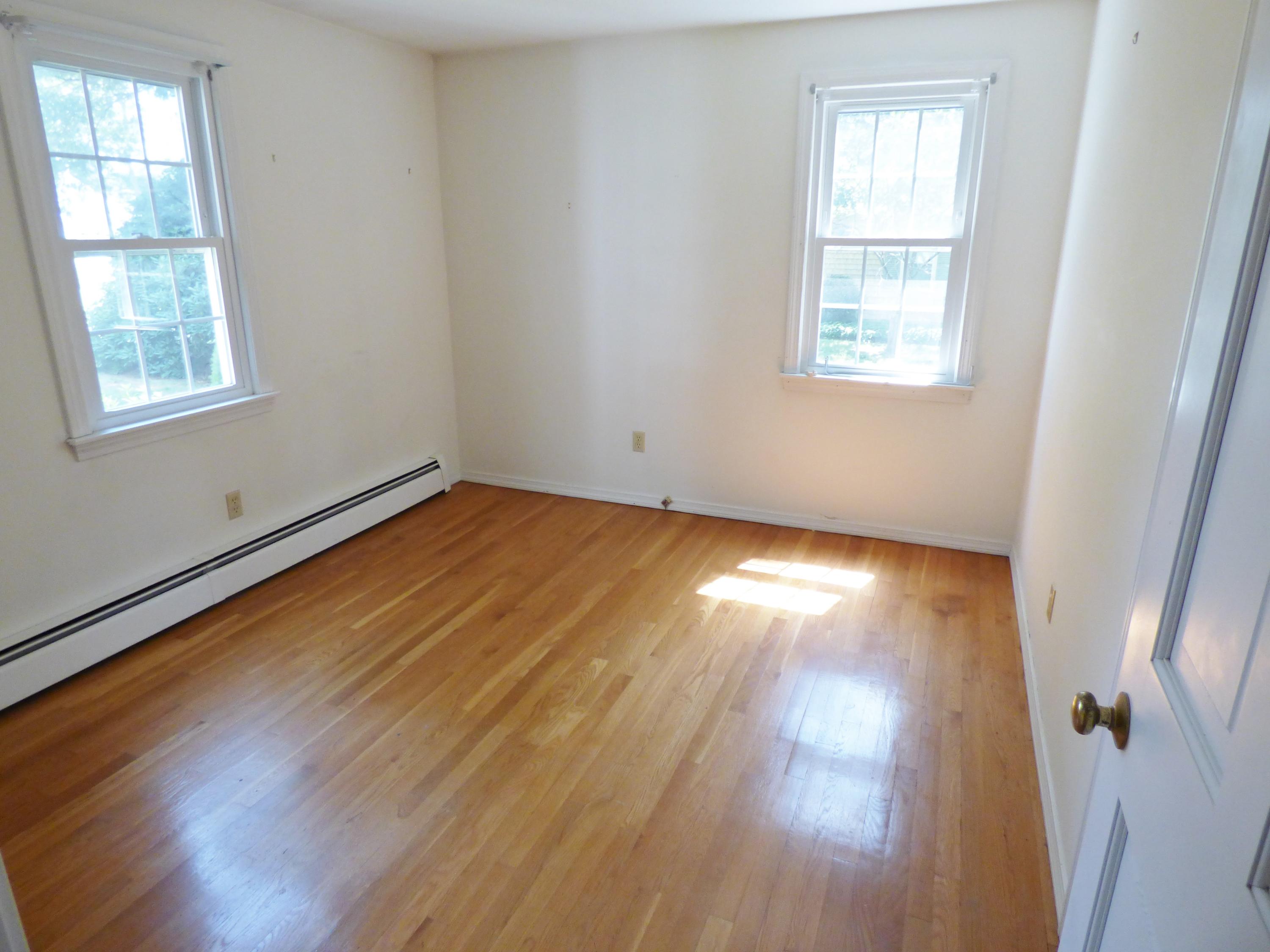 195 Ansel Howland Road Centerville, MA 02632 - Photo 11 of 22 P1030536