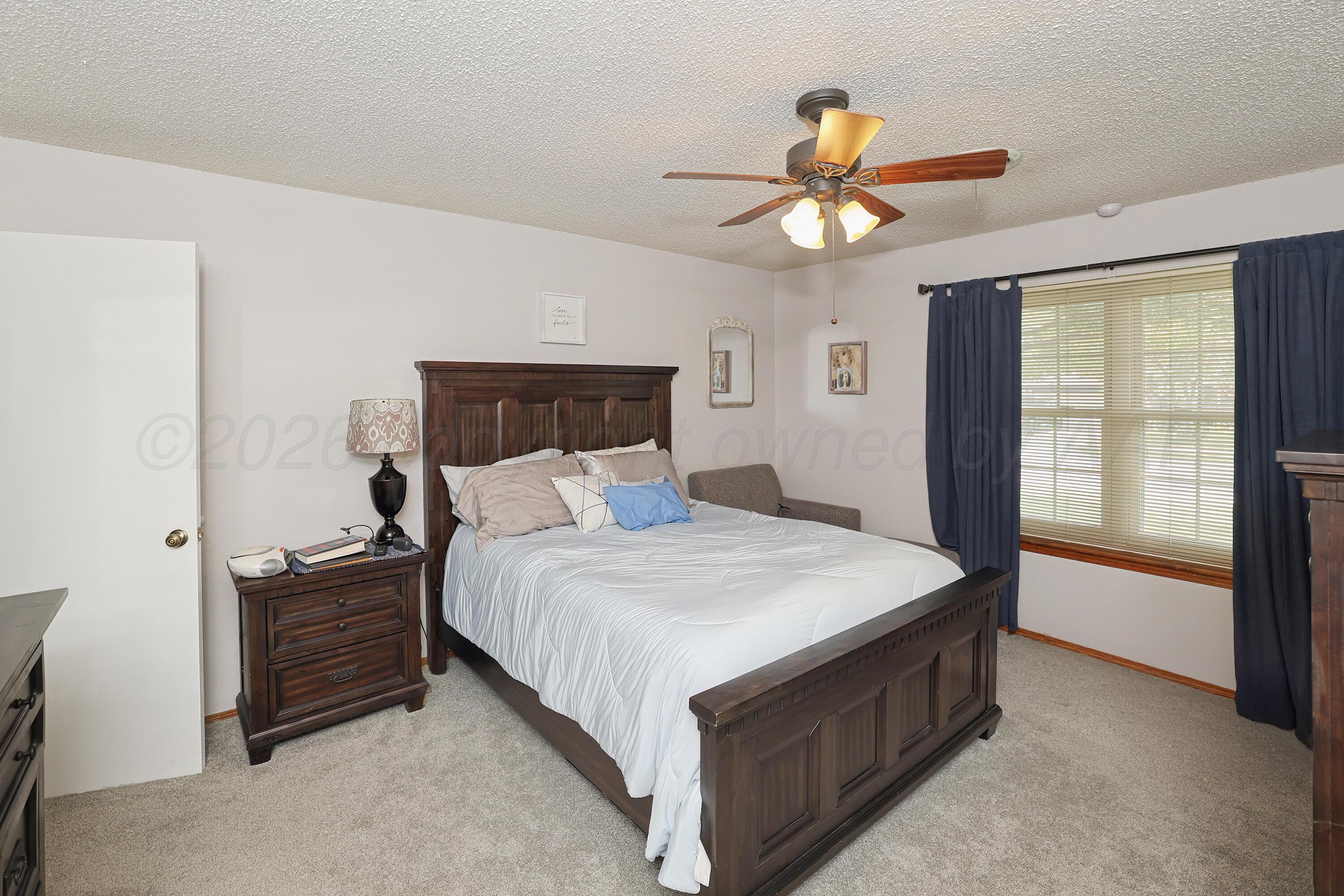 3306 Reeder Drive Amarillo, TX 79121 - Photo 12 of 33 12-Primary Bedroom
