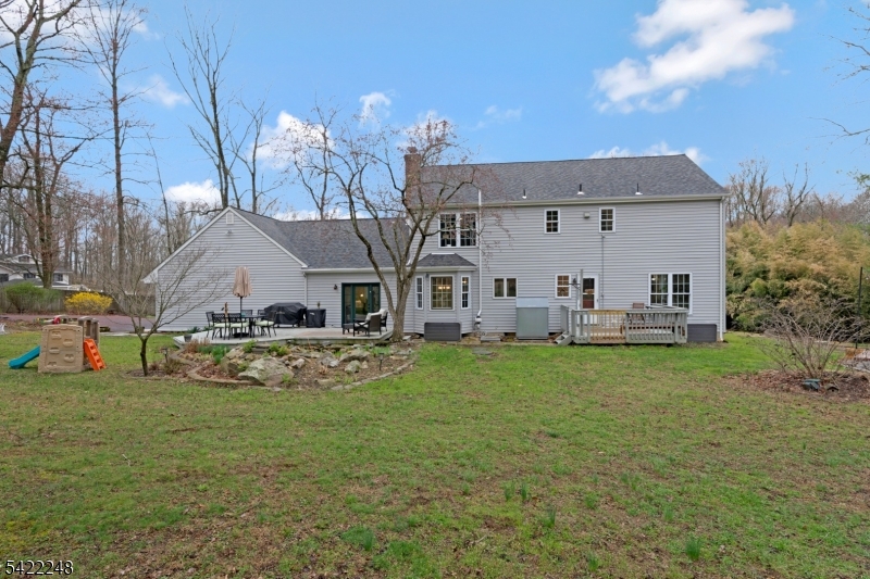 66 Grayrock Road Clinton, NJ 08809 - Photo 39 of 48