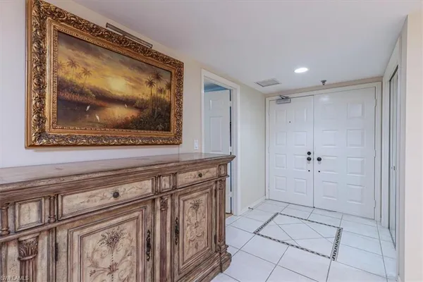 $1,335,000 | 220 South Collier Boulevard, Unit 1005, Marco Island, FL 34145