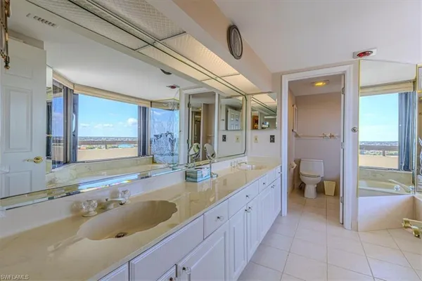 $1,335,000 | 220 South Collier Boulevard, Unit 1005, Marco Island, FL 34145