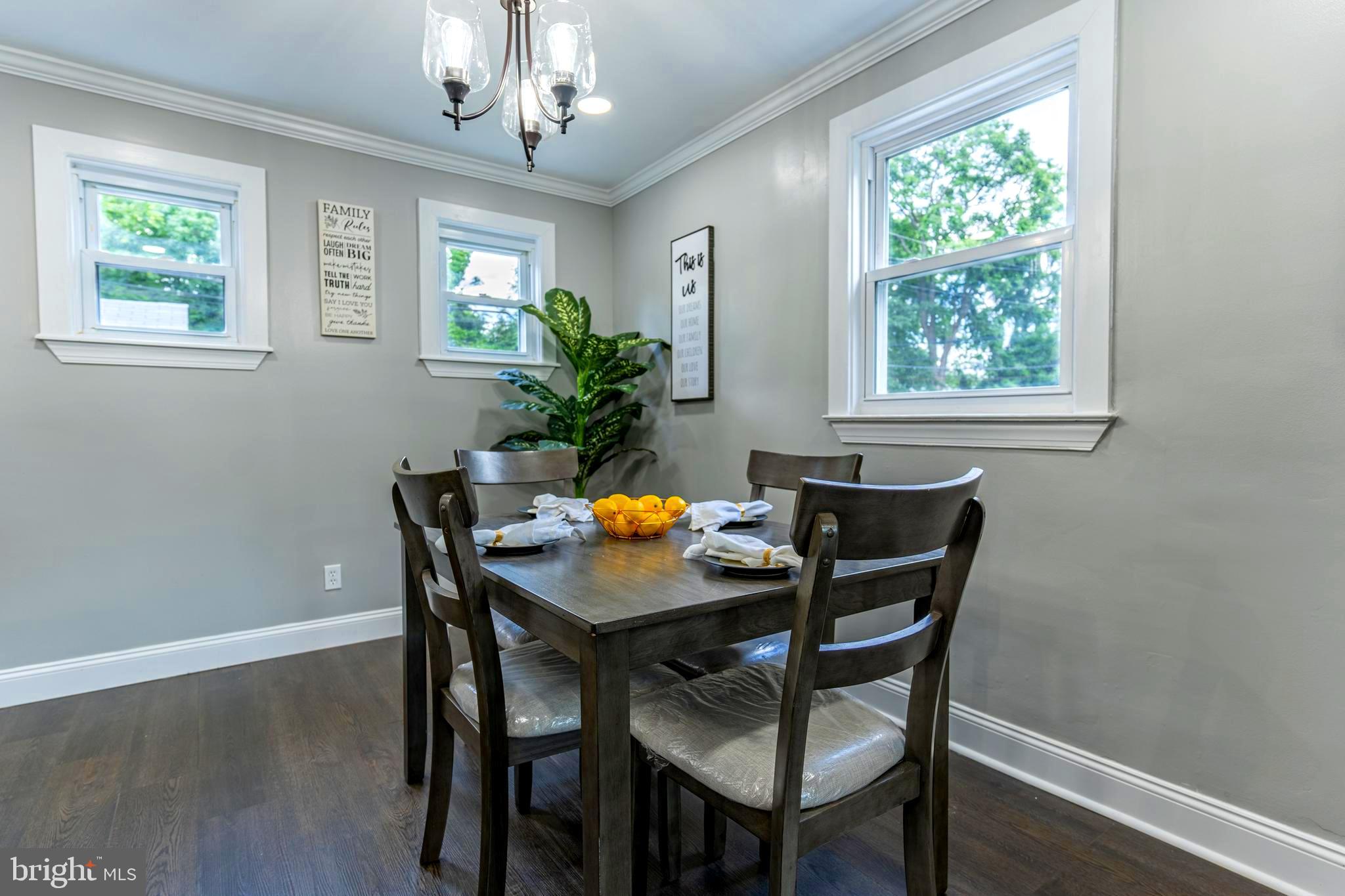 722 Benninghaus Road Baltimore, MD 21212 - Photo 4 of 39 Dining room