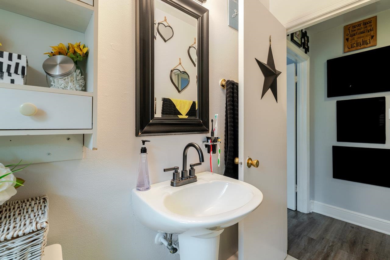 257 Center Street Timberville, VA 22853 - Photo 34 of 73