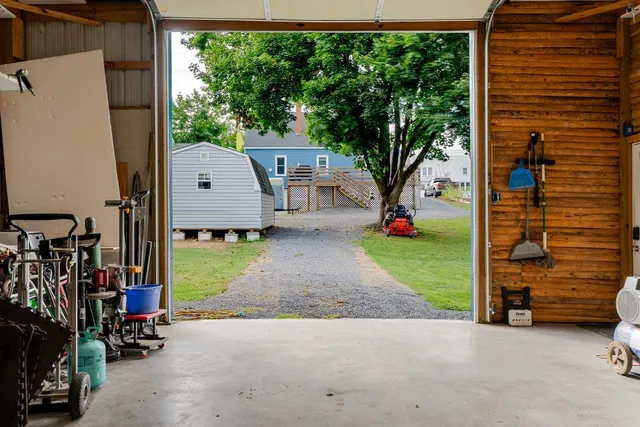 $329,000 | 257 Center Street, Timberville, VA 22853