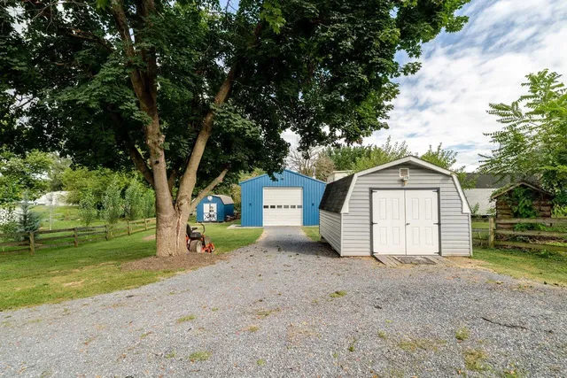 $329,000 | 257 Center Street, Timberville, VA 22853