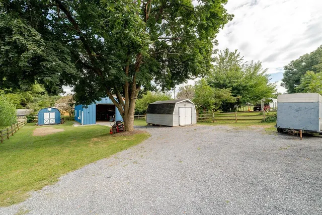 $329,000 | 257 Center Street, Timberville, VA 22853