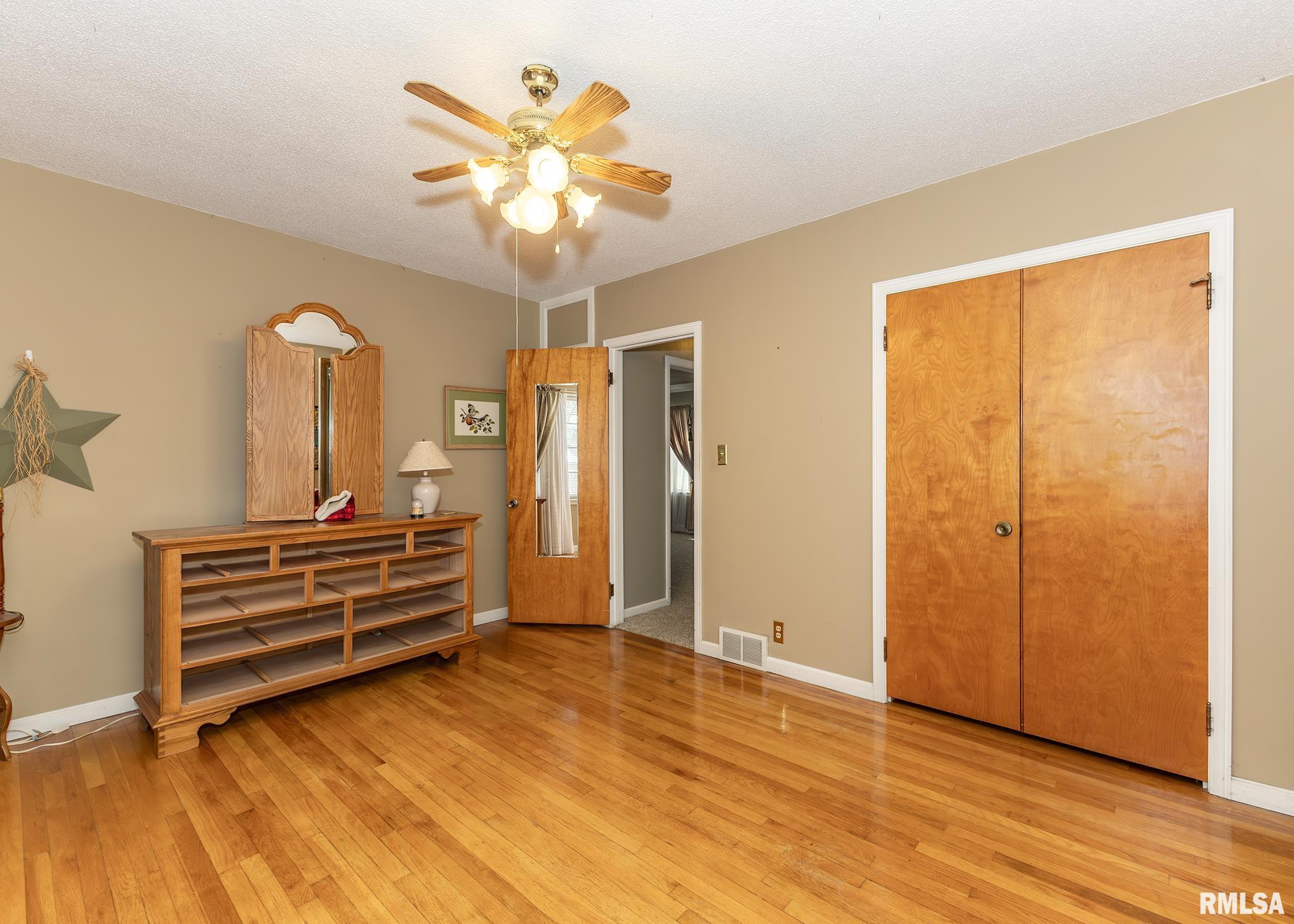 1223 North 3rd Street Clinton, IA 52732 - Photo 20 of 30 Gallery Image 20