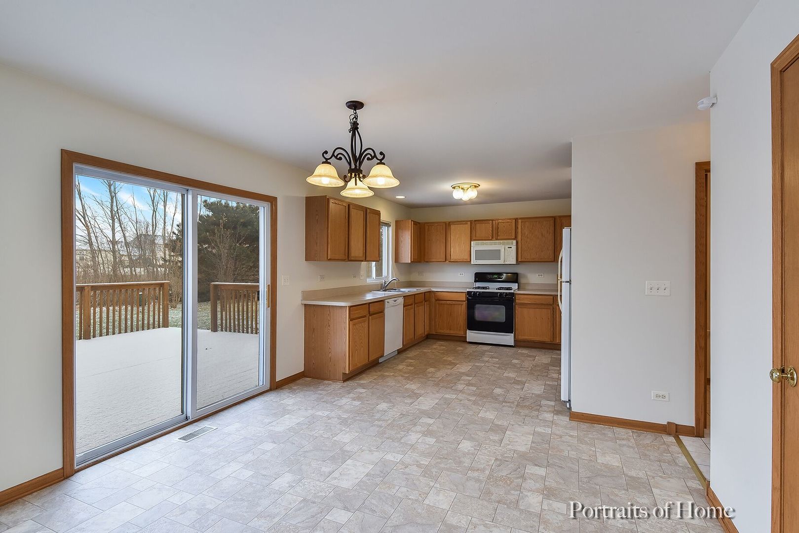1545 Grange Road DeKalb, IL 60115 - Photo 6 of 22