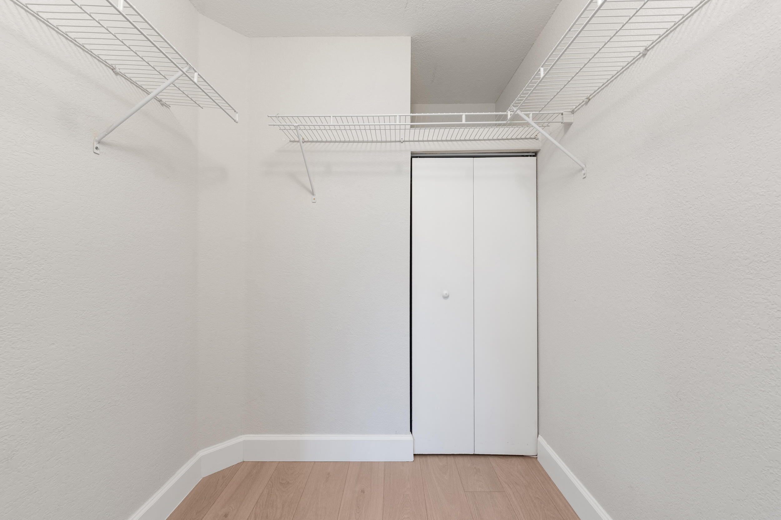 1690 Renaissance Commons Boulevard, Unit 1312 Boynton Beach, FL 33426 - Photo 10 of 39 a view of a small space