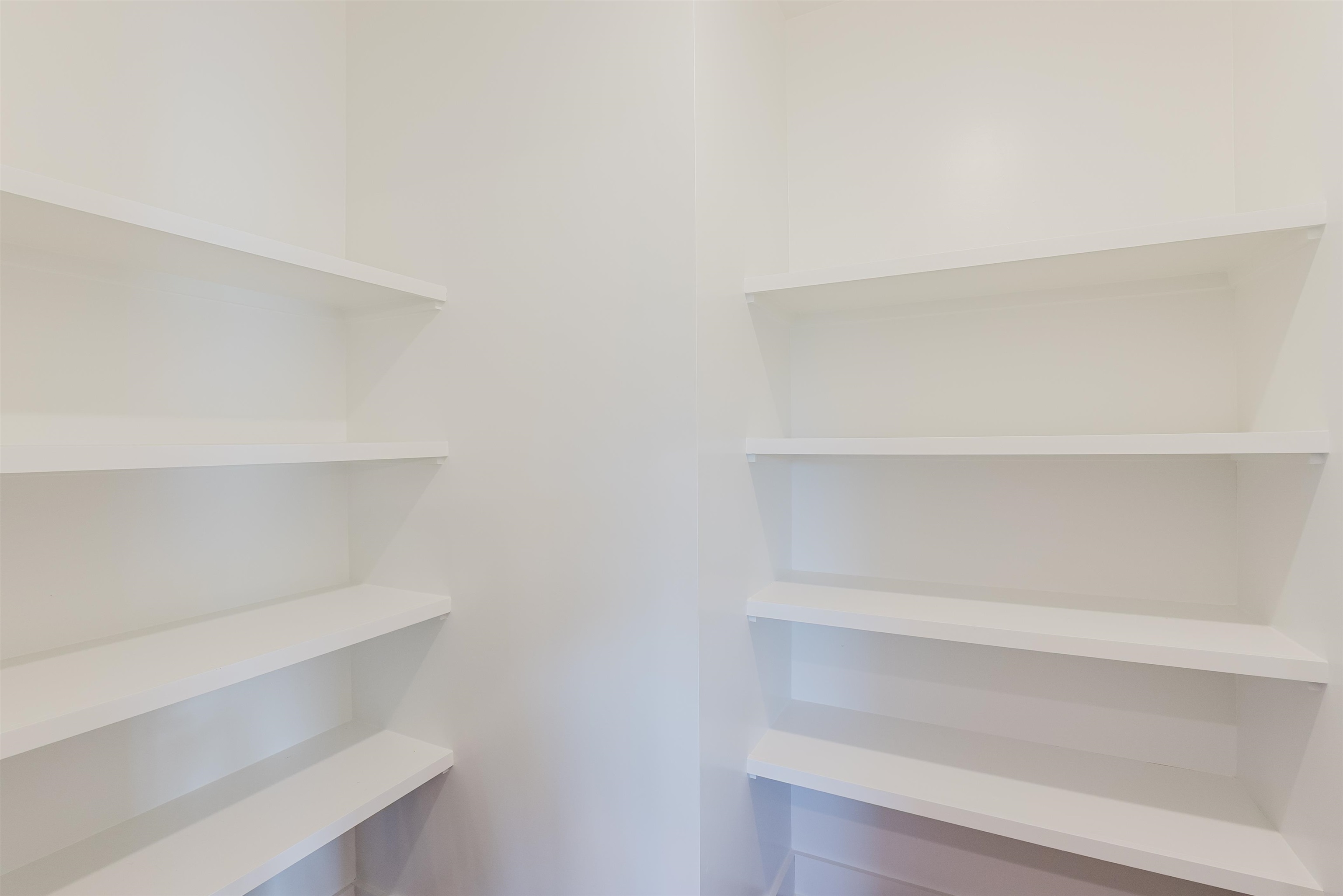 380 Garrison Boulevard Fairhope, AL 36532 - Photo 14 of 39 Pantry