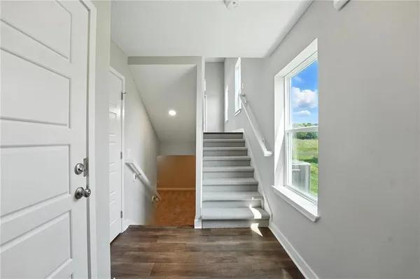 $310,779 | 1312 South 4th Street East, Louisburg, KS 66053