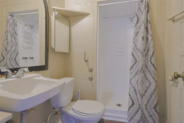 $900 | 319 North Street, Unit 4, San Marcos, TX 78666