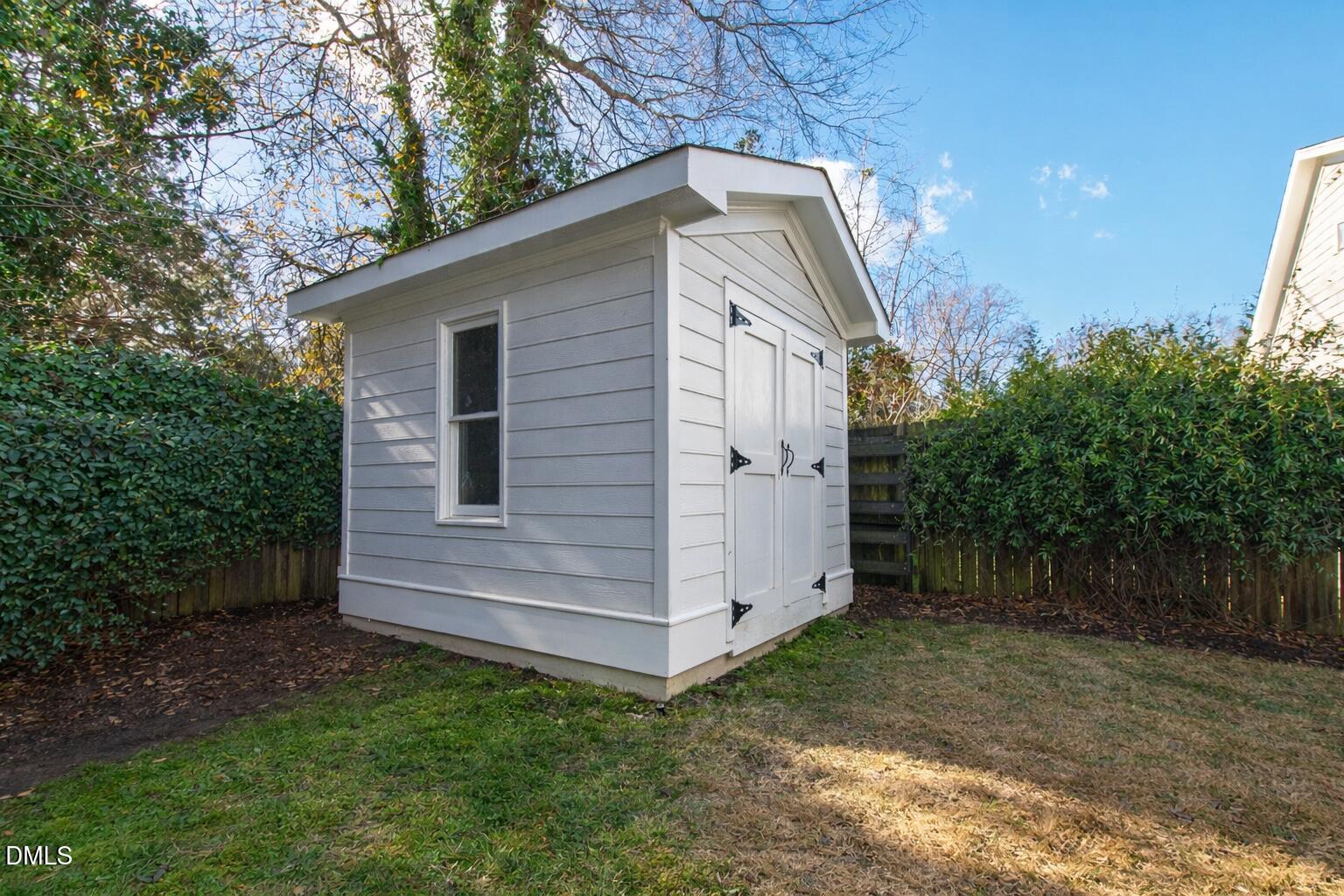2615 Davis Street Raleigh, NC 27608 - Photo 59 of 61 a view of backyard of house