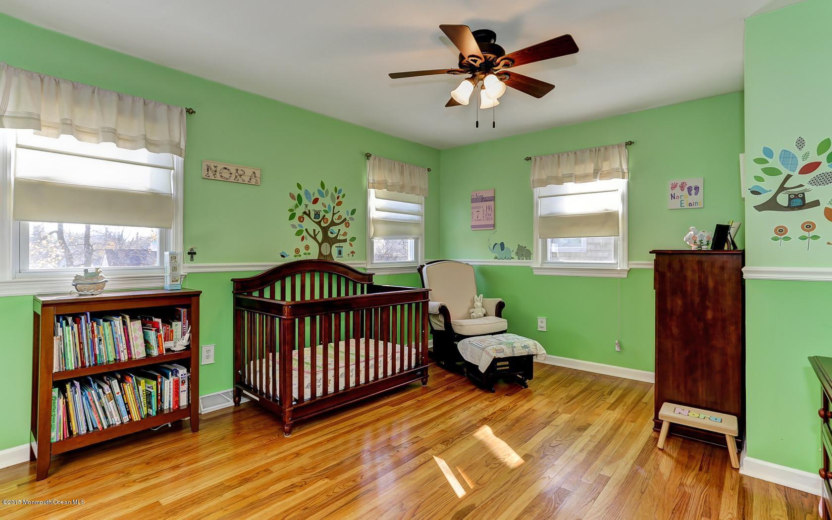 270 River Road Red Bank, NJ 07701 - Photo 14 of 19 12-photo-web-1680x1050-218395