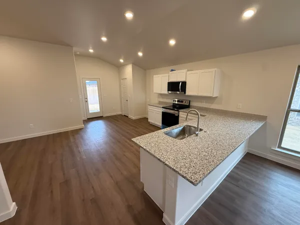 $1,895 | 1317 North Chicago Avenue, Lubbock, TX 79416