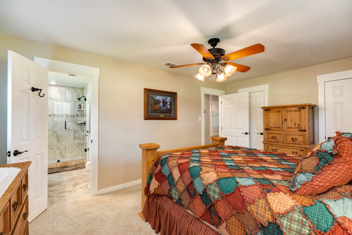 1412 Buchta Road Angleton, TX 77515 - Photo 35 of 48