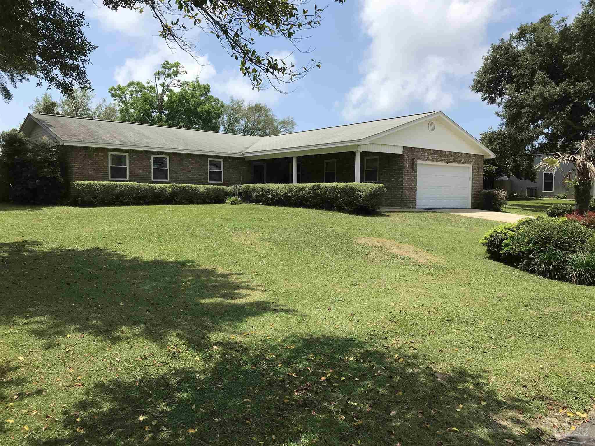 3053 Ranchette Square Gulf Breeze, FL 32563 - Photo 2 of 35 Gallery Image 2