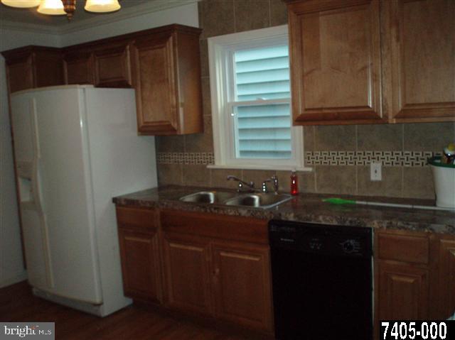 533 Baltimore Street Hanover, PA 17331 - Photo 9 of 16