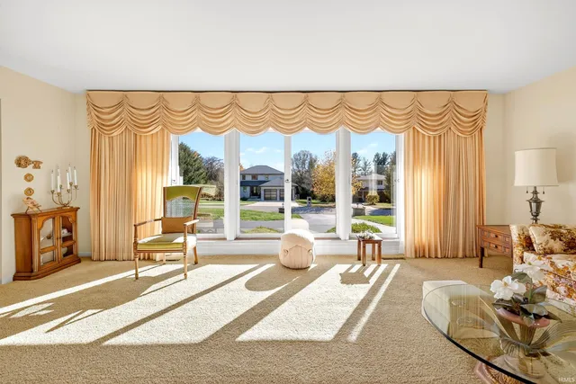 $399,900 | 317 East Clover Lane, Bloomington, IN 47408