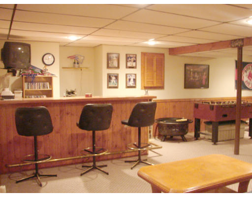 151 Pilgrim Road, Unit 151 Haverhill, MA 01832 - Photo 18 of 21 Gallery Image 18
